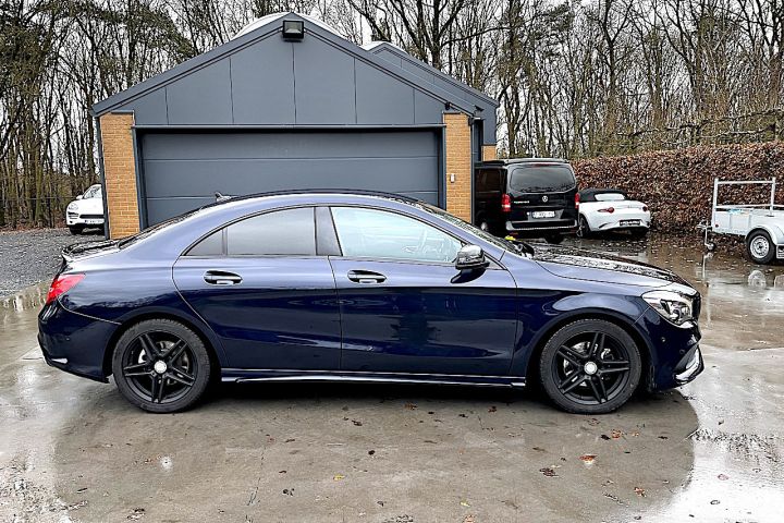 Mercedes CLA 200d AMG Afbeelding 2