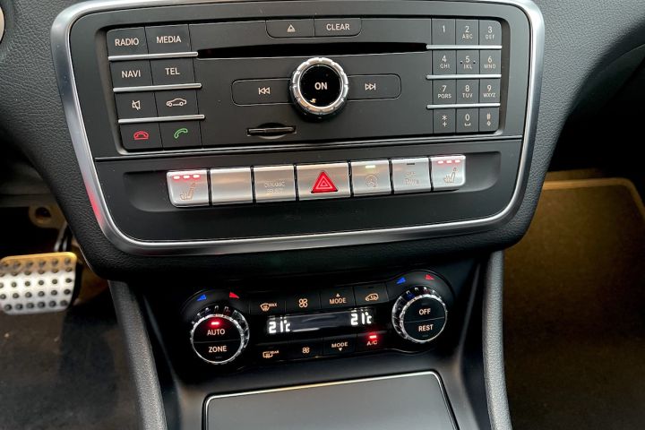 Mercedes CLA 200d AMG Afbeelding 25