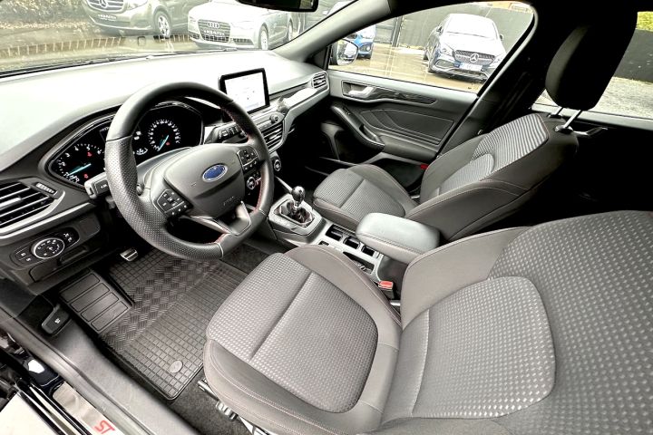 Ford Focus 1.0 ST Line Business Afbeelding 20