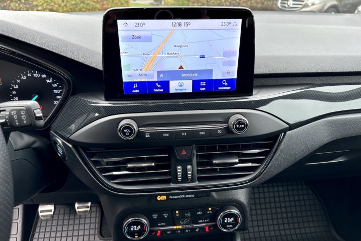 Ford Focus 1.0 ST Line Business Afbeelding 26